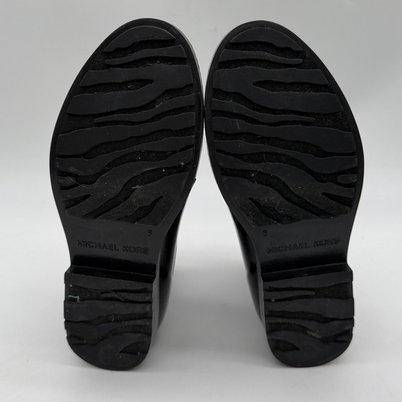 Michael Kors Glossy Black Waterproof Low Ankle Boots Women's Size 6 - Picture 10 of 12